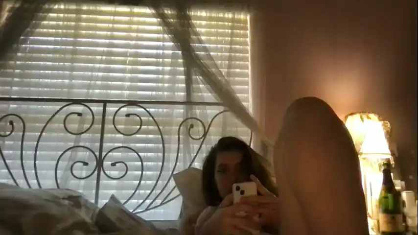 Starletxx – Chaturbate Live Sex Cam Recording – 2025-08-20 17:56:45