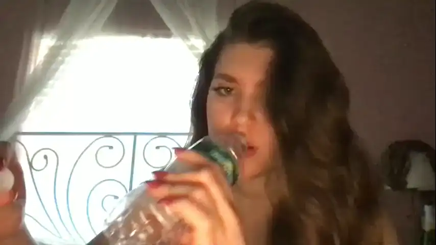 Starletxx – Chaturbate Live Sex Cam Recording – 2026-05-31 16:38:23