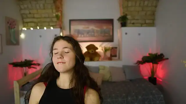 Ava__taylor_ – Myfreecams Live Sex Cam Recording – 2025-04-11 04:59:55