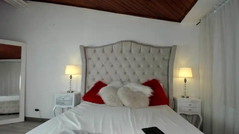 Naughty_kitty93 – Manyvids Live Sex Cam Recording – 2026-05-11 22:56:13