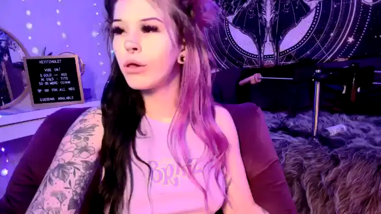 Naughty_kitty93 – Manyvids Live Sex Cam Recording – 2025-04-14 20:28:23
