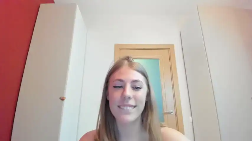 _strawbeerry_ – Chaturbate Live Sex Cam Recording – 2025-09-21 10:30:56