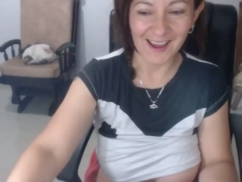 Maya_hot – Amateur.tv Live Sex Cam Recording – 2025-09-18 05:34:24