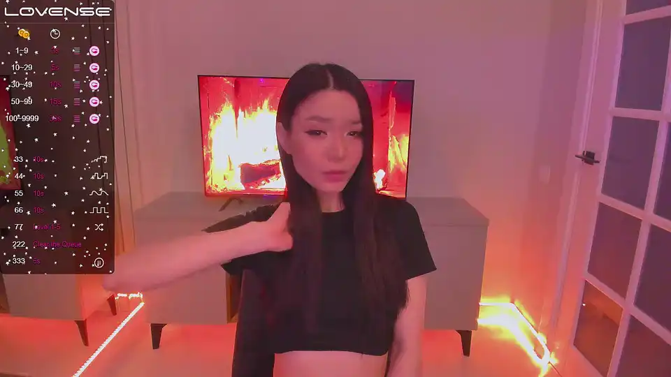 Lindinachen – Manyvids Live Sex Cam Recording – 2025-12-17 21:54:11