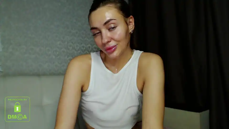 Miamore__ – Showup Live Sex Cam Recording – 2025-05-23 01:17:42