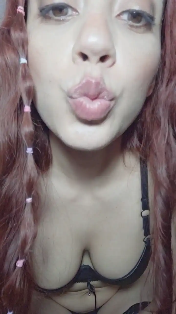 Miasilva – Cam4 Live Sex Cam Recording – 2025-01-21 15:50:46