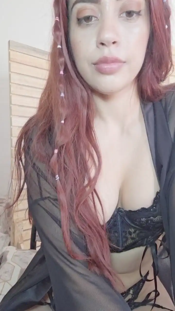 Miasilva – Cam4 Live Sex Cam Recording – 2026-05-01 03:19:38