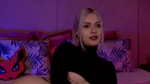 Bella-lloyd – Flirt4free Live Sex Cam Recording – 2025-07-08 00:34:10
