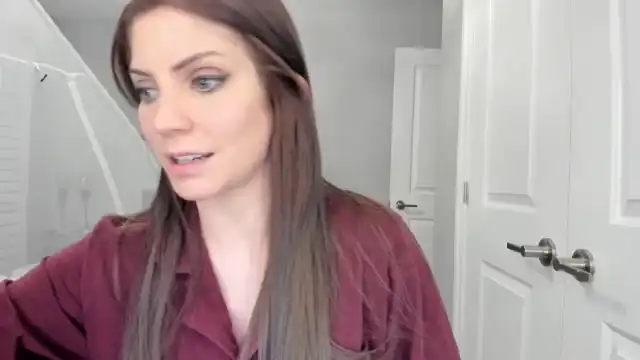 Laurel – Myfreecams Live Sex Cam Recording – 2026-02-02 16:36:58