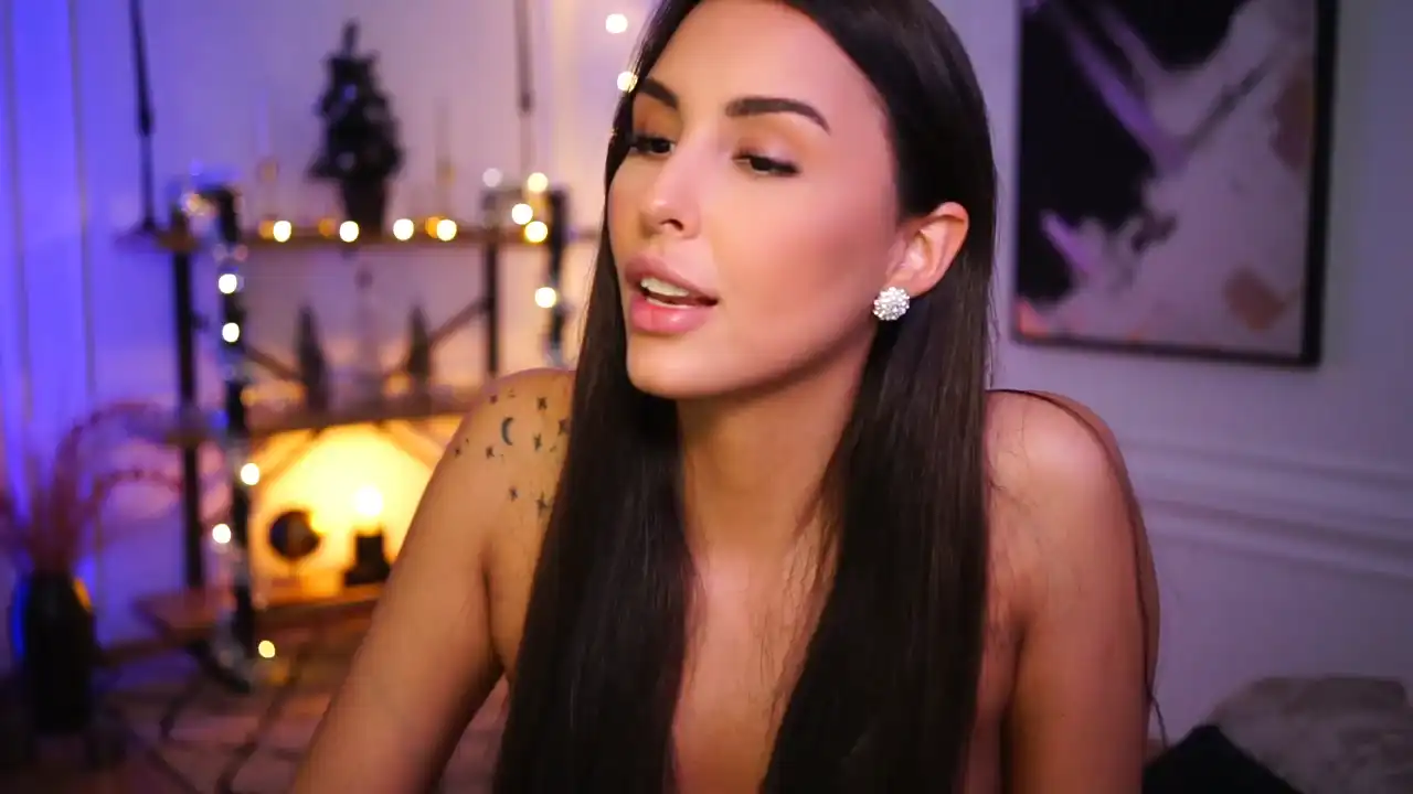 Lisamelow – Myfreecams Live Sex Cam Recording – 2025-01-02 04:47:28