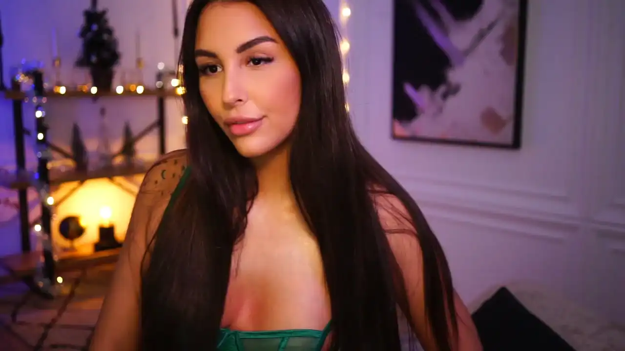 Lisamelow – Myfreecams Live Sex Cam Recording – 2025-06-17 02:48:09