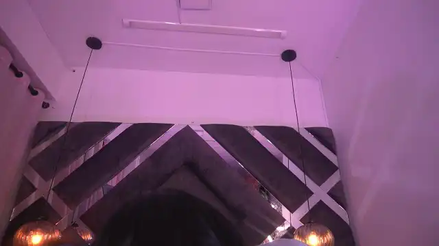 Violeta_aroca – Myfreecams Live Sex Cam Recording – 2026-05-15 13:52:37