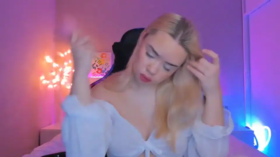 Miamelone – Manyvids Live Sex Cam Recording – 2026-03-24 00:43:32