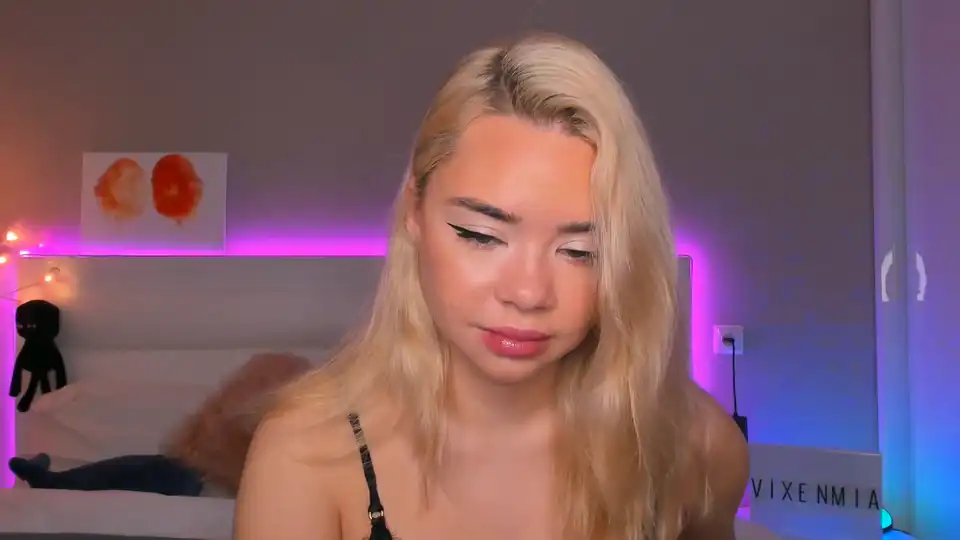 Miamelone – Manyvids Live Sex Cam Recording – 2025-03-07 10:30:45