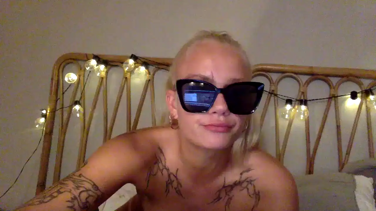 Spizegirls – Cam4 Live Sex Cam Recording – 2025-06-25 05:00:31